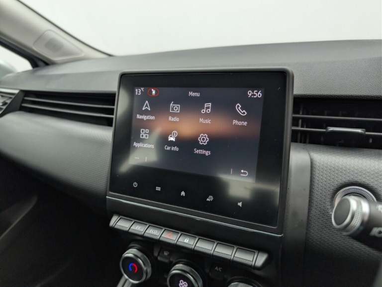 2022 Renault Clio 1.6 E-TECH Iconic Hatchback 5dr Petrol Hybrid Auto Euro 6 (s/s) (140 ps) NA HAT...