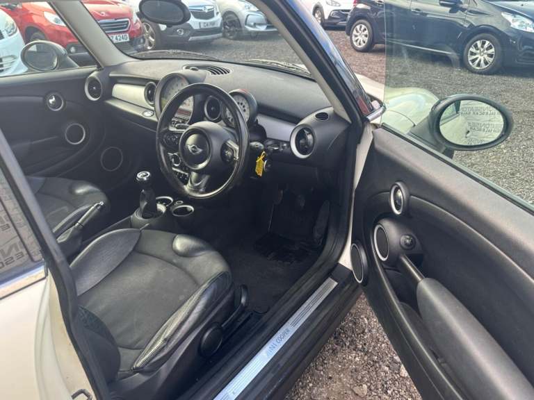 MINI HATCH 1.6 Cooper D Hatch 2010