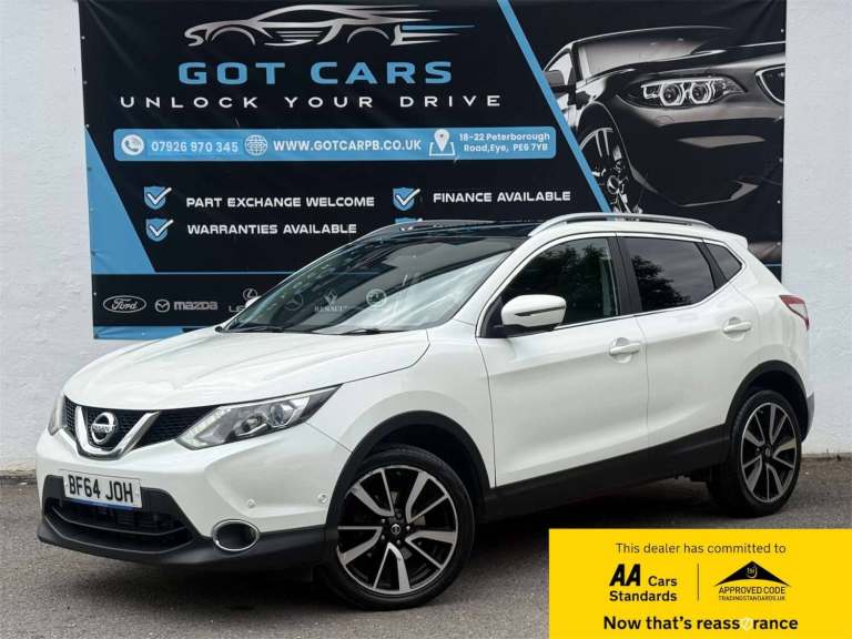 2014 Nissan Qashqai 1.6 dCi Tekna 5dr Xtronic HATCHBACK DIESEL Automatic