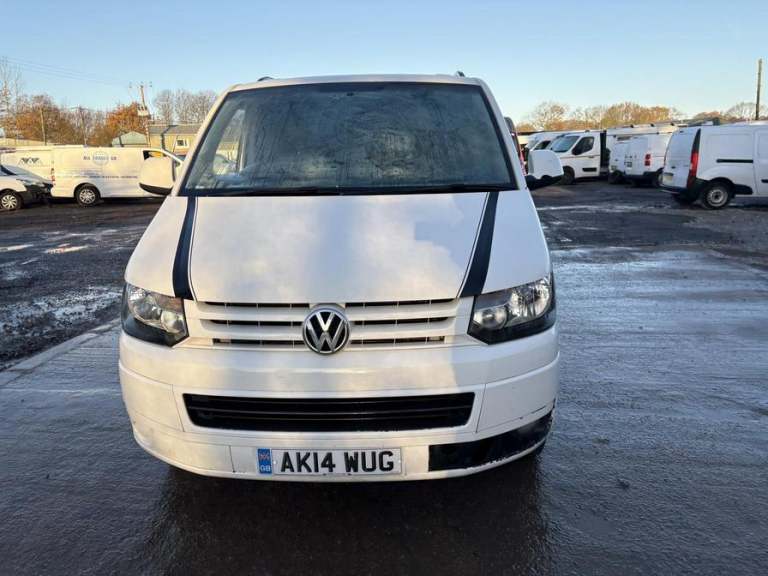 2014 Volkswagen Transporter Transporter T32 Startline TDI BlueMotion Technology Crew Cab DIESEL M...