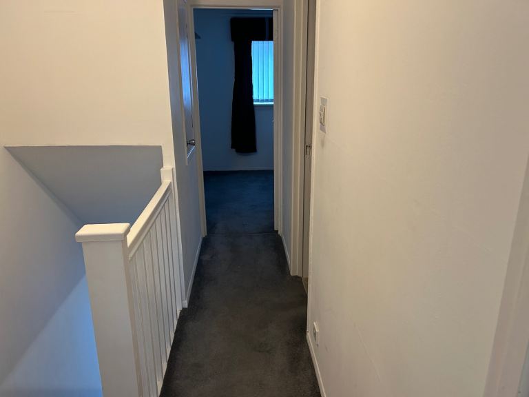 2 bedroom house to let available NOW 