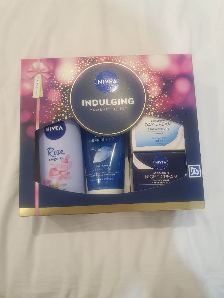 Nivea women gift set 