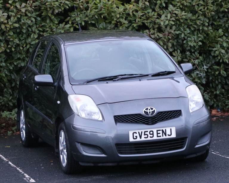 2009 Toyota Yaris 1329cc Petrol, AUTO, Automatic, 5 Doors, Grey, £35 year Road tax, Long MOT, CAT N