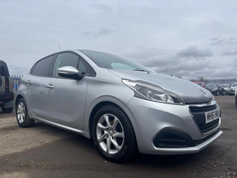 2016 Peugeot 208 1.2 PureTech 82 Active 5dr HATCHBACK Petrol Manual
