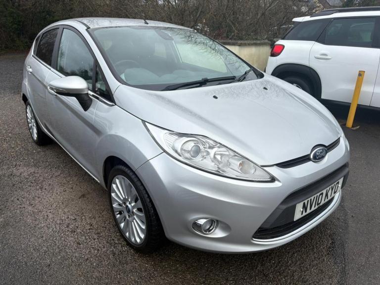 2010 Ford Fiesta 1.4 Titanium 5dr Auto HATCHBACK Petrol Automatic