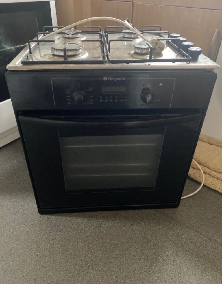 Hotpoint intergrated oven+hob