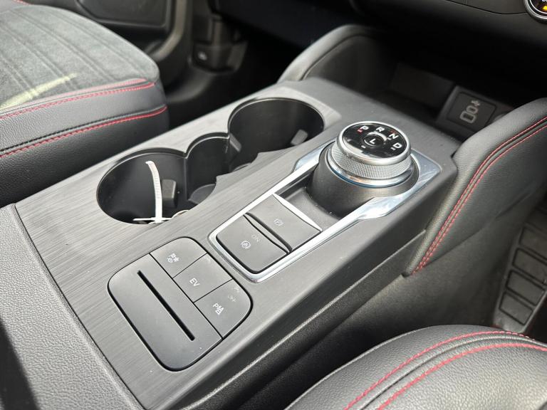 2022 Ford Kuga 2.5 EcoBoost Duratec 14.4kWh ST-Line CVT Euro 6 (s/s) 5dr HATCHBACK Petrol/Electri...