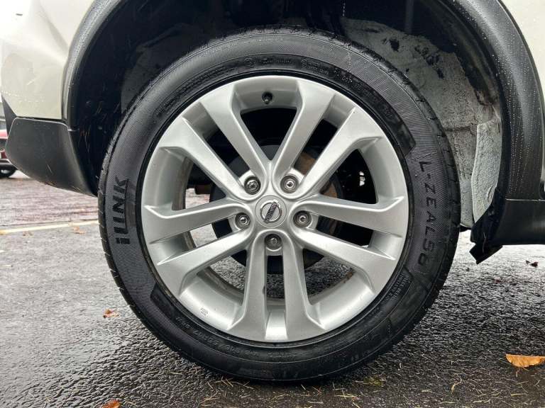 2017 Nissan Juke 1.2 DIG-T N-Connecta SUV 5dr Petrol Manual Euro 6 (s/s) (115 ps) SUV PETROL Manual