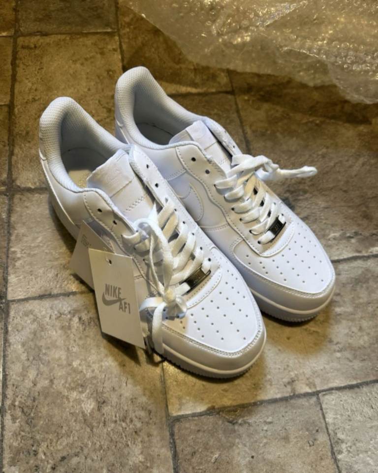 New Nike Air Force 1 Trainers White UK 9 / EUR 44