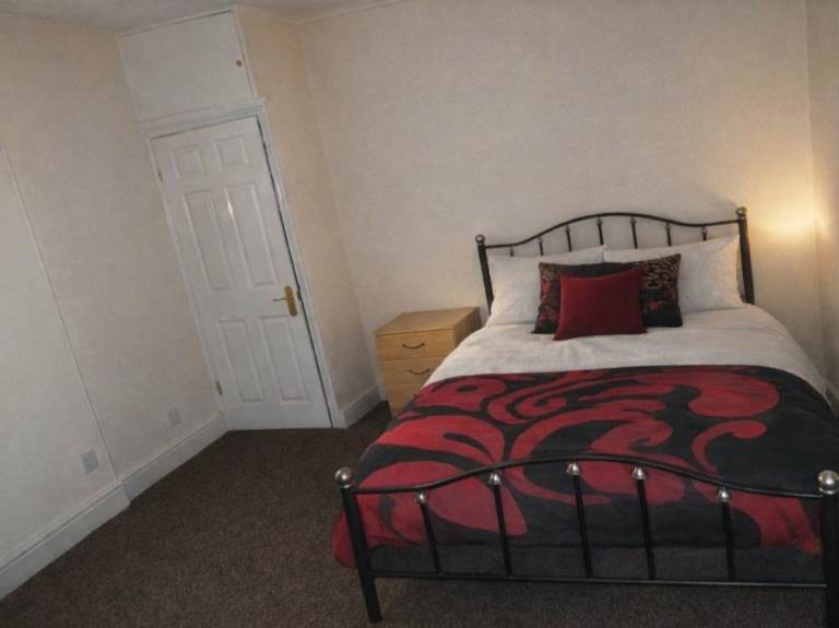 Room for rent 
