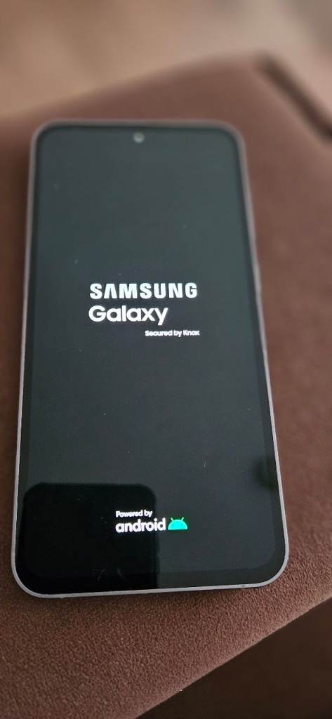 Samsung Galaxy S23 FE 128GB Excellent condition