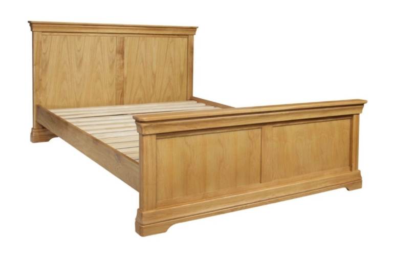 Solid oak double bed (with or without mattress)