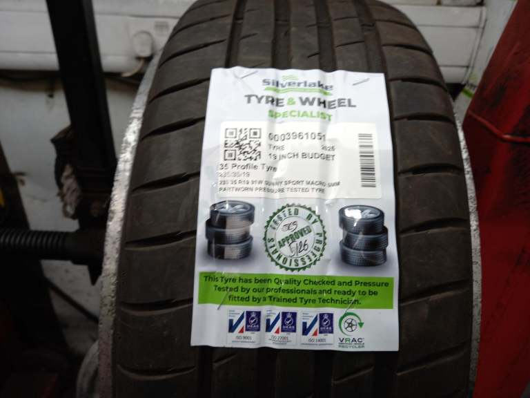 235 35 R19 91w Sunny Sport Macro 6mm Partworn Pressure Tested Tyre