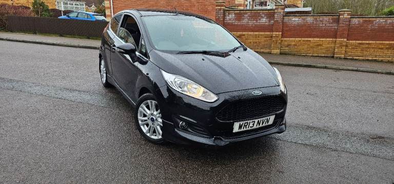 Ford, FIESTA,ZETEC T ECOBOOST Hatchback, 2013, Manual, 998 (cc), 3 doors
