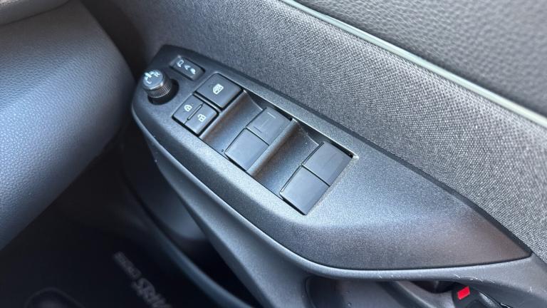 2025 Toyota Yaris Cross 1.5 Hybrid 130 Premiere Edition 5dr CVT Hybrid Estate Estate Hybrid Autom...