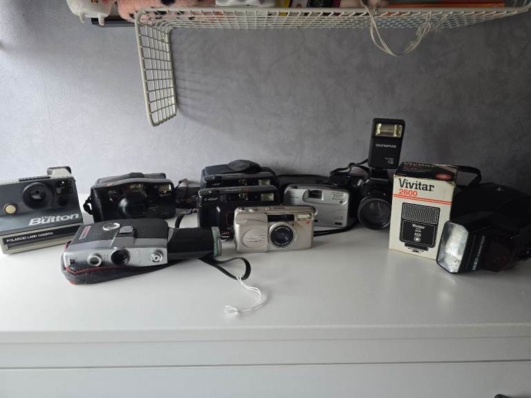 35mm Camera Bundle - Untested
