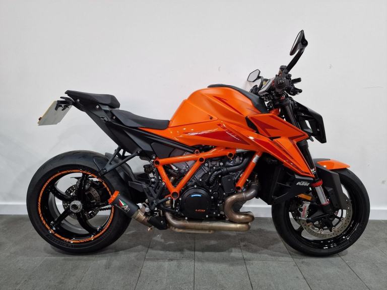 2024 KTM 1390 SUPERDUKE R Full Tech Pack Evotech Tail Tidy Austin Racing Exhaust
