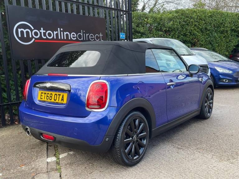 2018 MINI Convertible 1.5 Cooper Classic Convertible 2dr Petrol Steptronic Euro 6 (s/s) (136 ps) ...