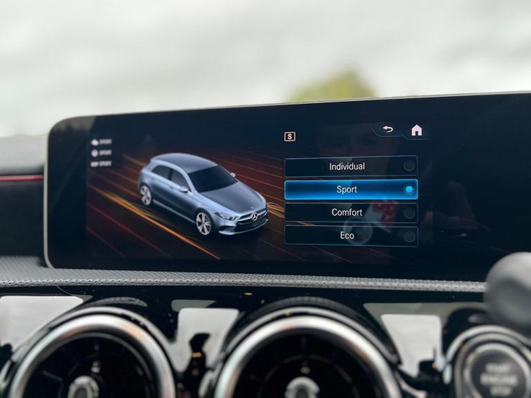 2020 Mercedes-Benz A-Class A180 AMG Line Executive 5dr Auto HATCHBACK PETROL Automatic