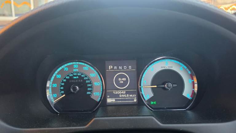 Jaguar, XF, Saloon, 2010, Other, 2993 (cc), 4 doors