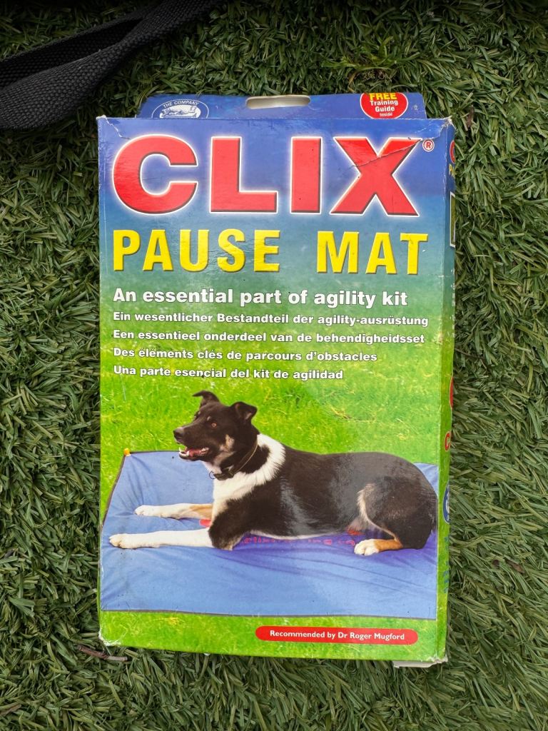 CLIX Pause Mat for Dog Agility Training Equipment