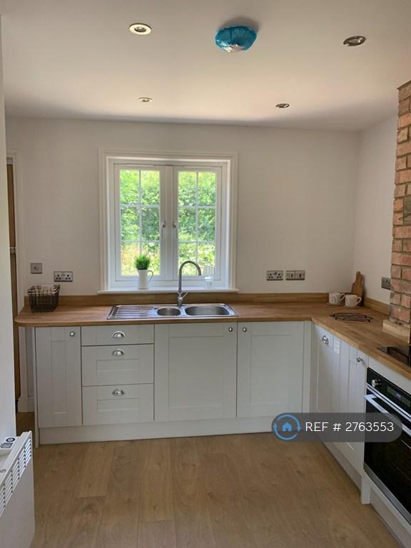 2 bedroom house in Main Street, East Challow, OX12 (2 bed) (#2763553)