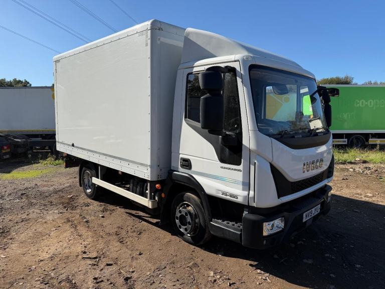 Iveco Eurocargo 75-160 2019 EURO 6 7.5 ton short wheel base box truck auto 