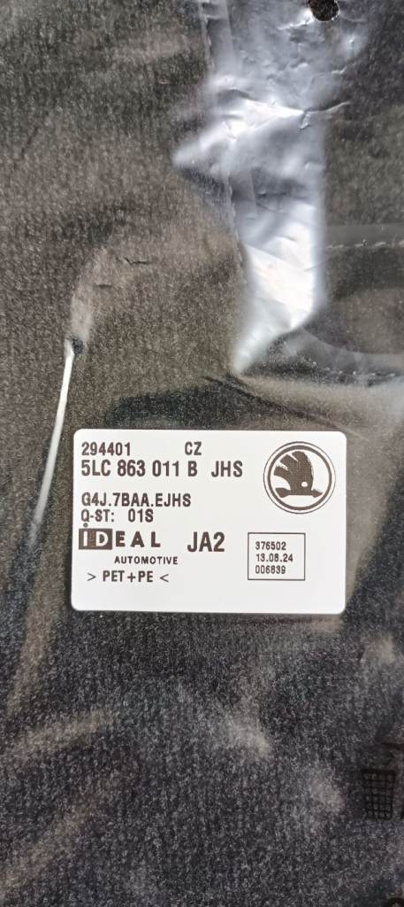 Genuine Skoda Enyaq carpet mats