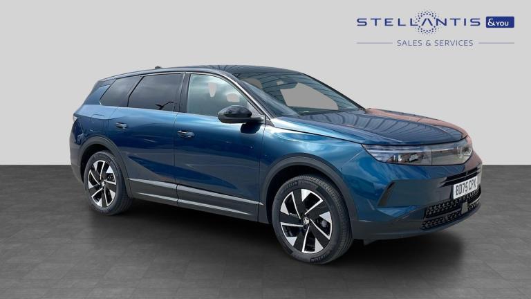 2025 Vauxhall Grandland 1.2 Ultimate SUV 5dr Petrol Hybrid e-DCT Euro 6 (s/s) (145 ps) SUV Hybrid...