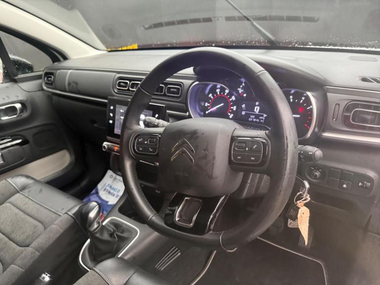 2022 Citroen C3 1.2 PureTech Saint James 5dr HATCHBACK PETROL Manual