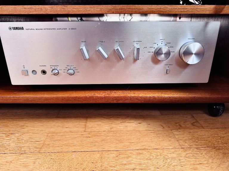 Yamaha A-S500 Natural Sound Integrated Amplifier, Silver, 85W per channel, Phono Stage