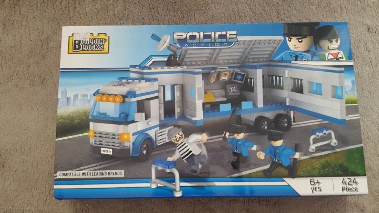 Building Blocks Police Lorry Set (Brand New in Box)