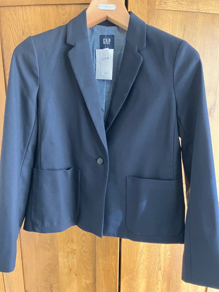 WOMEN’S JACKET SIZE (14) BRAND NEW 