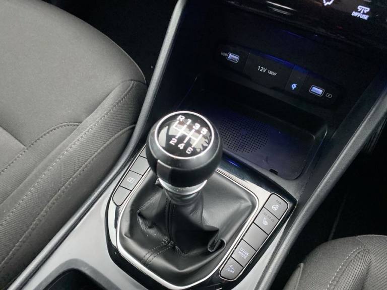 2022 HYUNDAI TUCSON 1.6 T-GDI PREMIUM SUV 5DR PETROL MANUAL EURO 6 (S/S) (150 PS