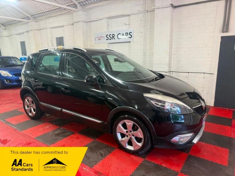 Renault Scenic 1.2 TCe ENERGY Dynamique TomTom Bose + MPV 5dr Petrol Manual Euro