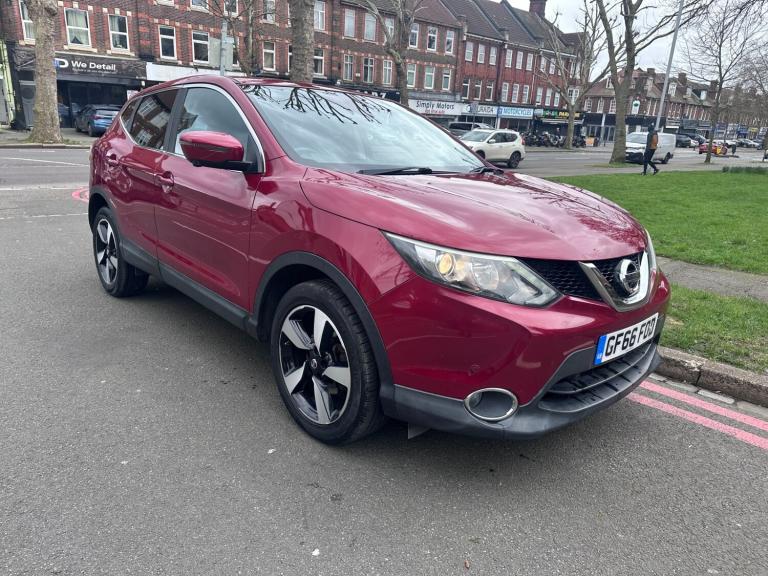 2016 Nissan Qashqai 1.2 DiG-T N-Connecta 5dr Xtronic HATCHBACK Petrol Automatic