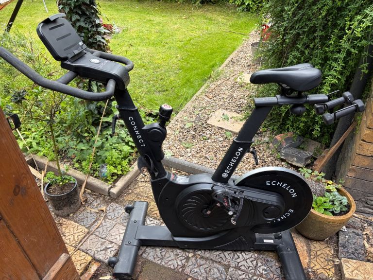 Echelon Connect spin bike