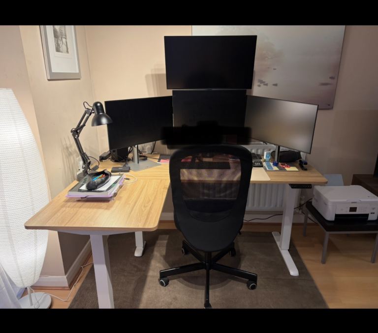 Office standing desk