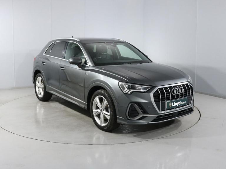 AUDI Q3 35 TDI S Line 5dr S Tronic