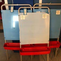 Easy Clean Easel - £40+VAT