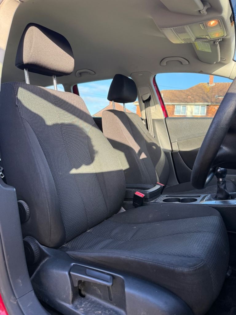 Volkswagen, PASSAT, Estate, 2010, Manual, 1968 (cc), 5 doors