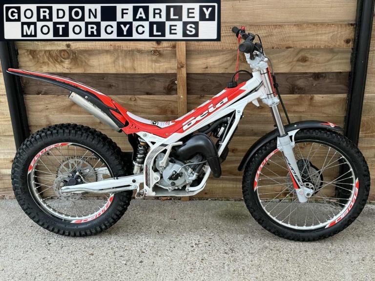 2020 Beta EVO 80 Junior Trials Bike. Kids Petrol Trials Bike