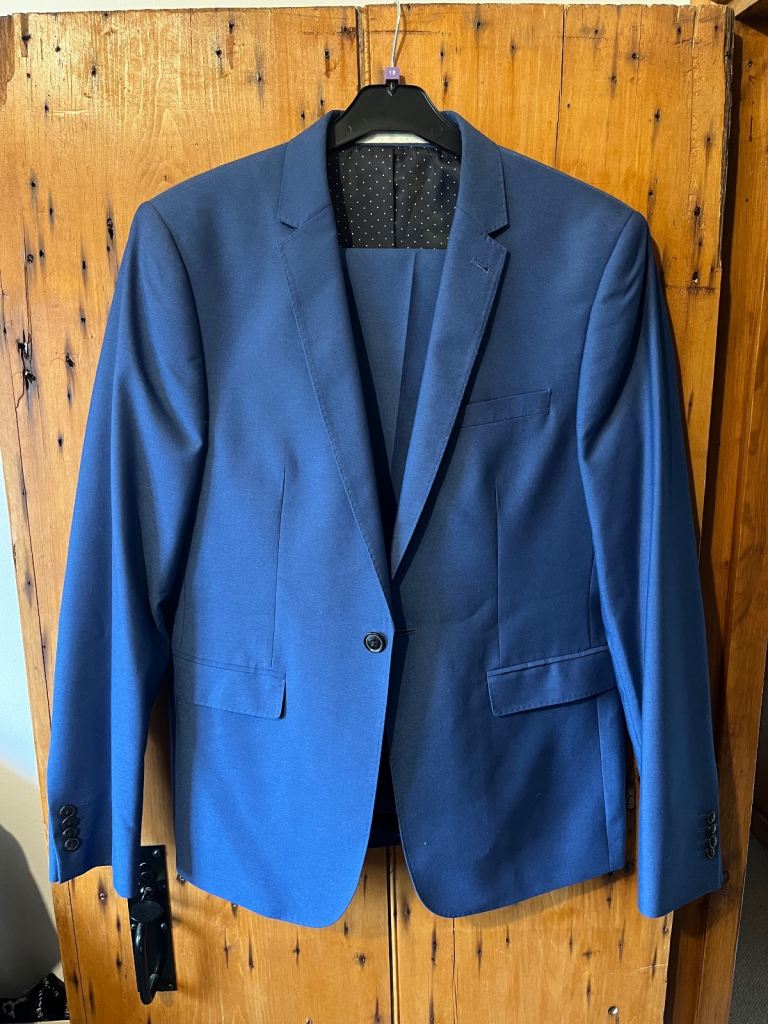 Burton Menswear Navy Skinny Fit Suit
