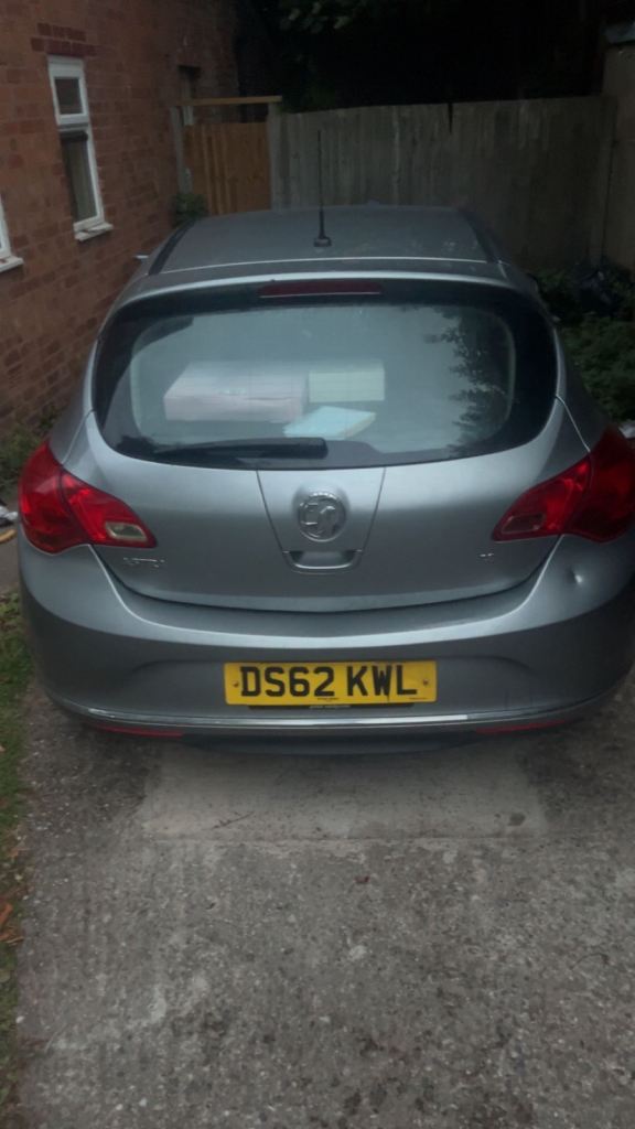 Vauxhall, ASTRA, Hatchback, 2012, Manual, 1598 (cc), 5 doors