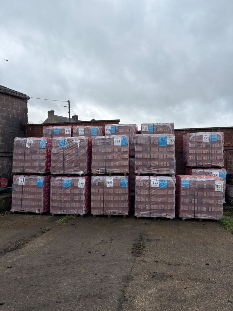 Bricks x 13870 T93 EUPHORIA Traditional Brick Company HALF RETAIL PRICE inc vat. 