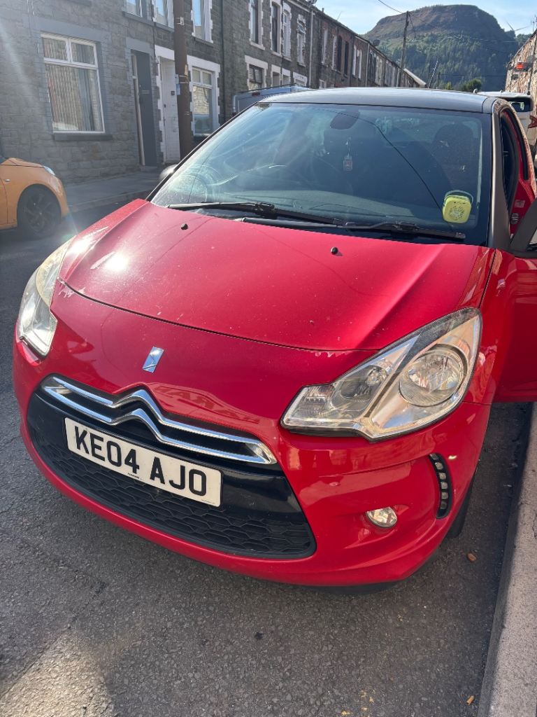 Citroen, DS3, Hatchback, 2010, Manual, 1560 (cc), 3 doors