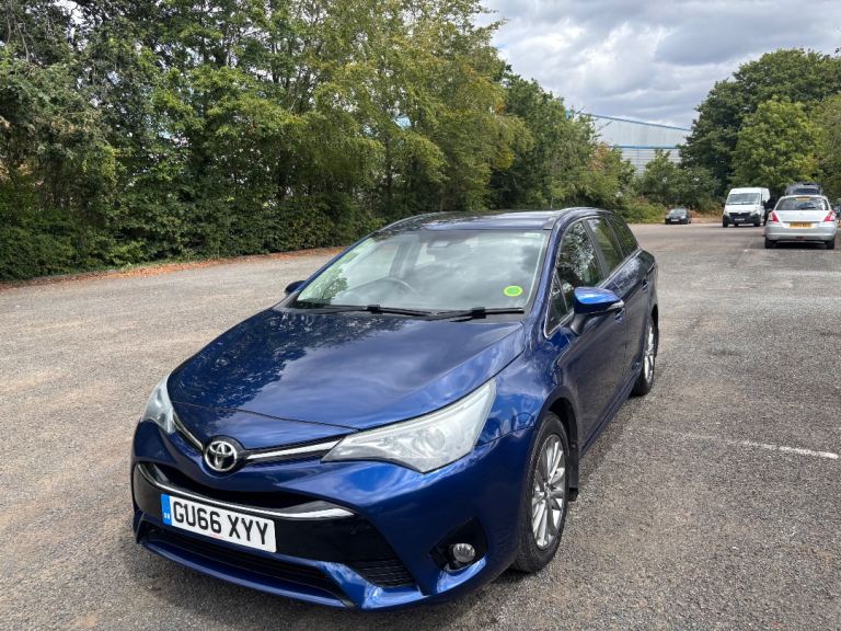 Toyota, AVENSIS, Estate, 2016, Manual, 1598 (cc), 5 doors