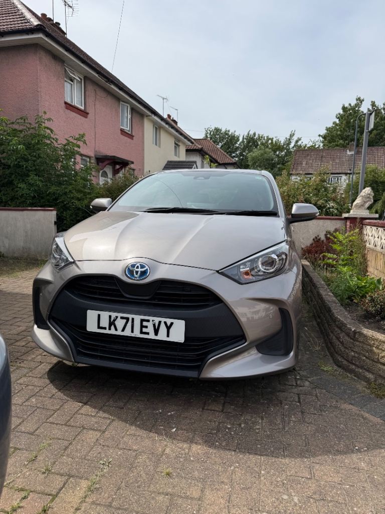 Toyota, YARIS, Hatchback, 2021, Other, 1490 (cc), 5 doors