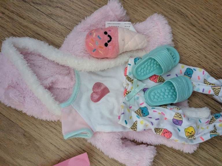 Our Generation doll clothes - pyjama set