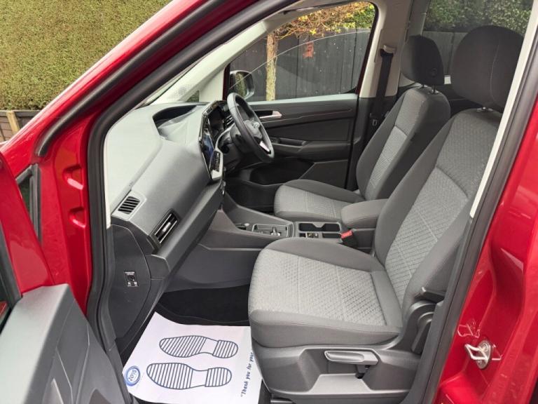  Ford Tourneo Connect 2.0 EcoBlue Titanium 5dr Auto 5 SEATS WHEELCHAIR Diesel